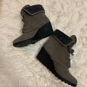 Gray Wedge Boots